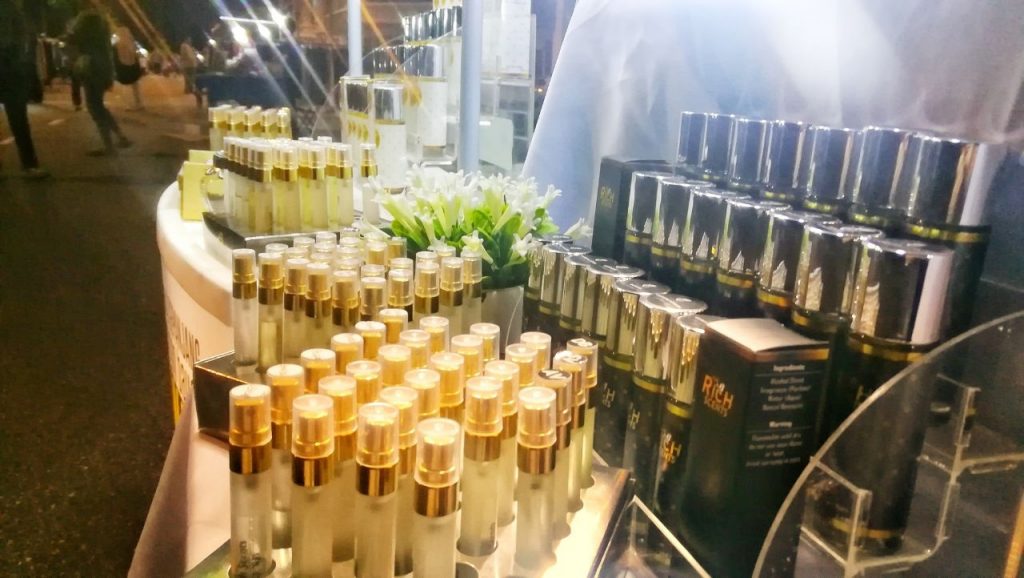 Perfume Booth